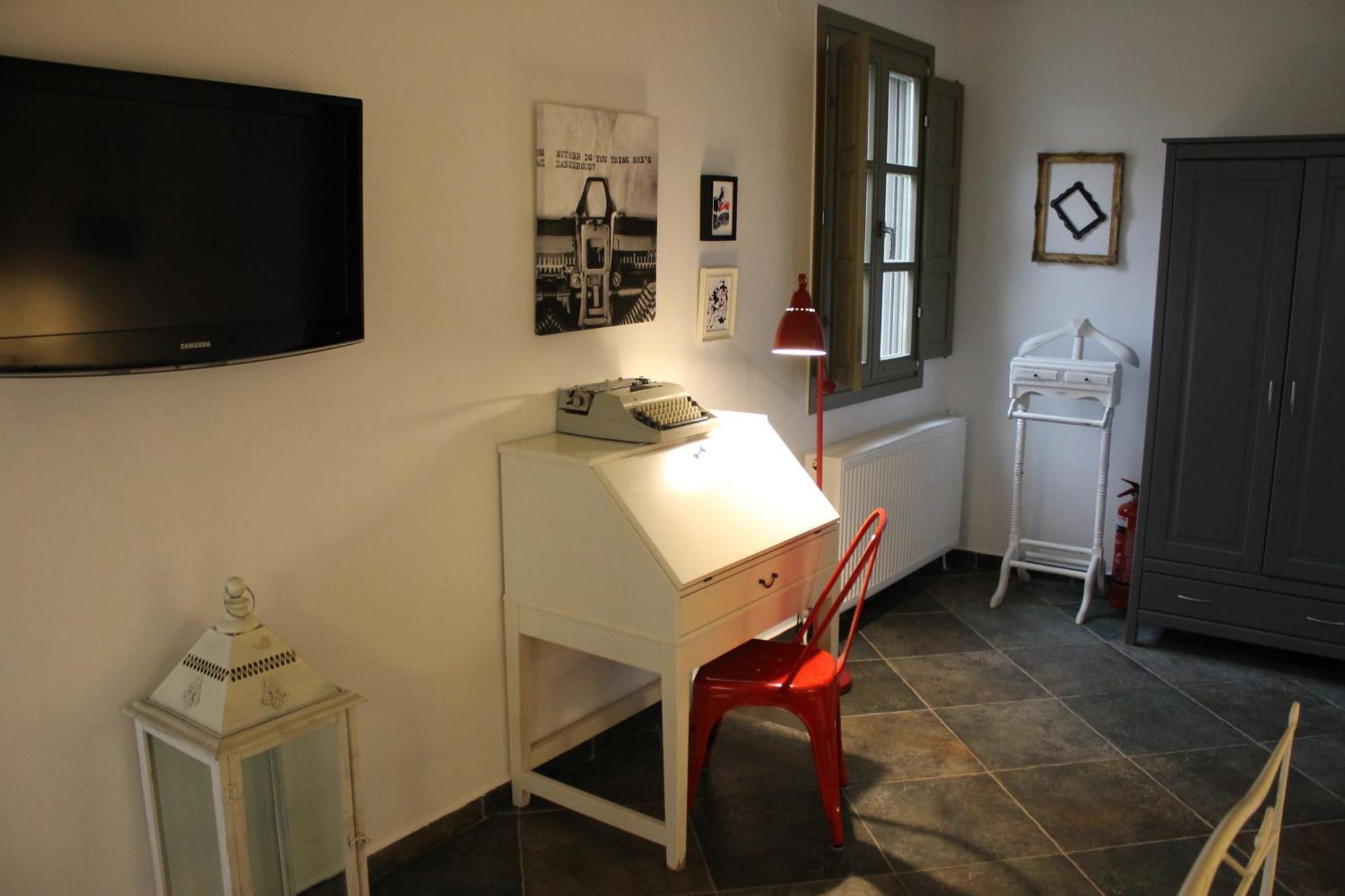 Oikies Art Rooms Ángistron Eksteriør billede